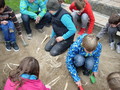 Archeologové, nebo děti na pískovišti Archeologové, nebo děti na pískovišti