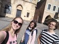 Otevřená věda 2020-Z. Šaldová a stážisté na Staroměstském náměstí Otevřená věda 2020-Z. Šaldová a stážisté na Staroměstském náměstí