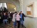 Pamětní místo B. Hrabala ve vestibulu školy Pamětní místo B. Hrabala ve vestibulu školy